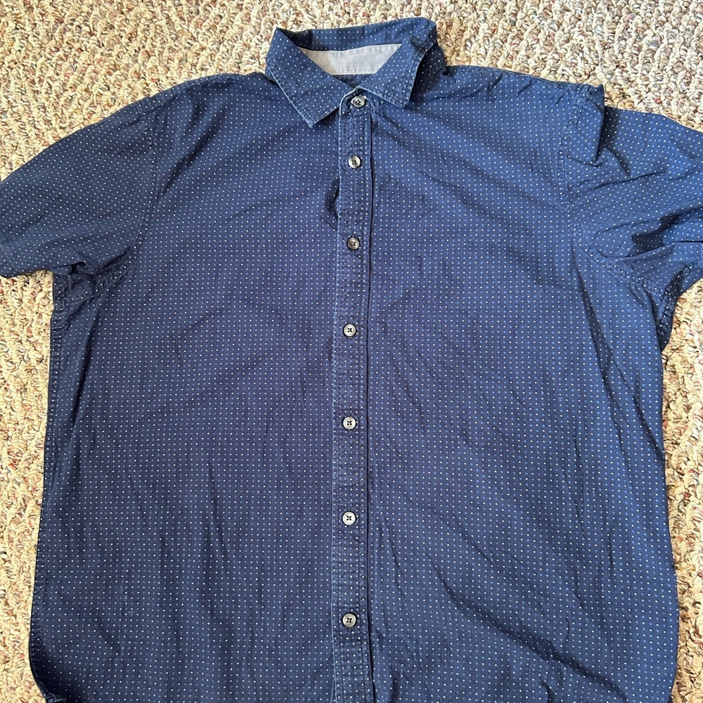 💚3/$25 Michael Kors Navy Polka Dot Button-Down Shirt Large